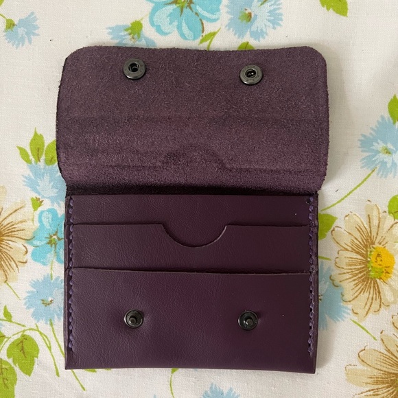 Handmade Genuine Leather Wallet - Picture 1 of 5